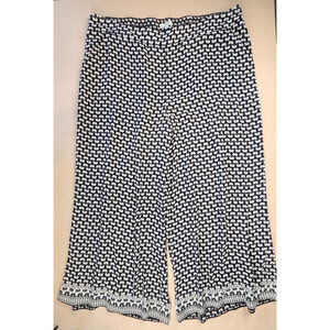 Max Studio Pants 2X Black Floral Wide Leg Cropped Pull-On